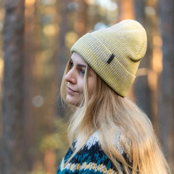 spring-beanie-for-women-yellow-100-organic-cotton-twist-1
