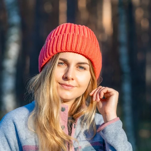 czapka-wiosenna-damska-koralowa-100-bawelna-organiczna-rita-1