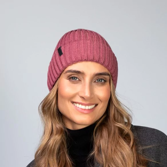 winter-beanie-for-women-pink-100-merino-wool-alex-2