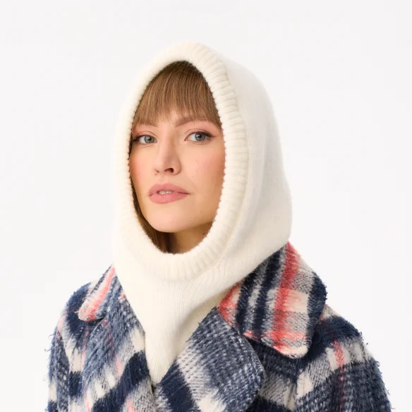 SPRING-BALACLAVA-FOR-WOMEN-ECRU-KNITTED-HOOD-MARION-SABFIL-1