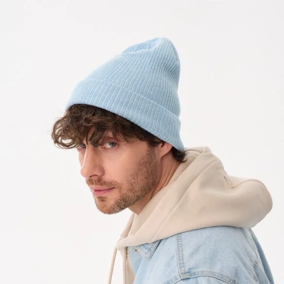 spring-beanie-for-men-blue-recycled-yarn-nordiq-1