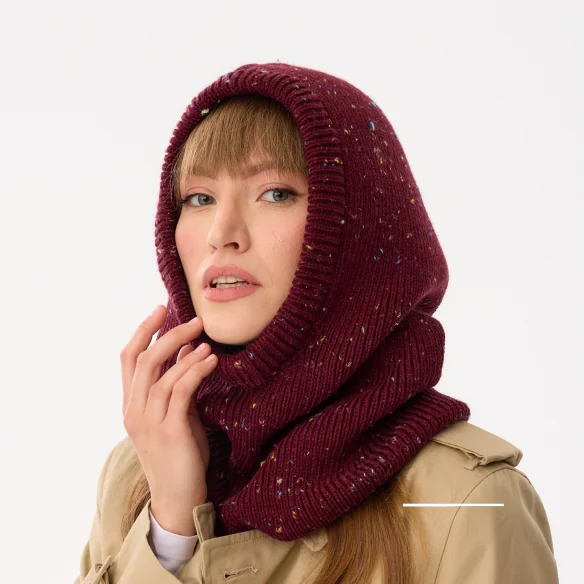 balaclava-wiosenna-damska-bordo-nopki-kaptur-dzianinowy-robin-2