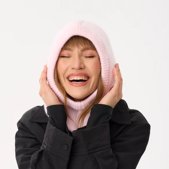 balaclava-wiosenna-damska-rozowa-kaptur-dzianinowy-marion-2