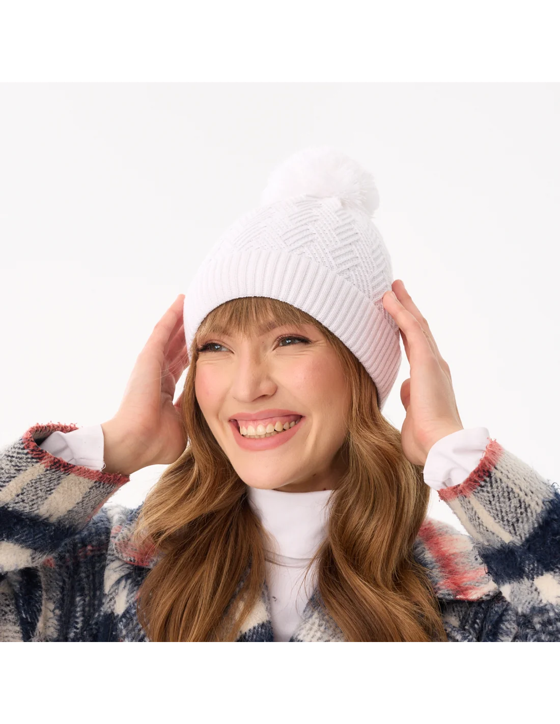 czapka-jesienna-wiosenna-damska-biala-bawelniana-zigzag-1