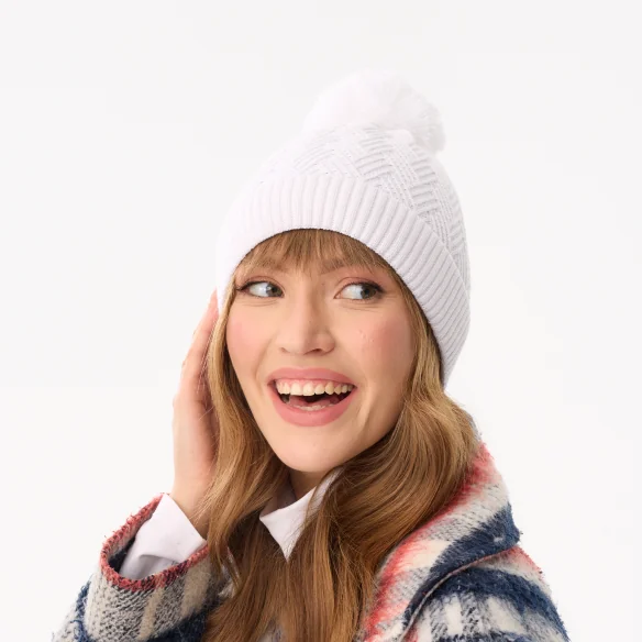 spring-autumn-beanie-for-women-with-cotton-white-zigzag