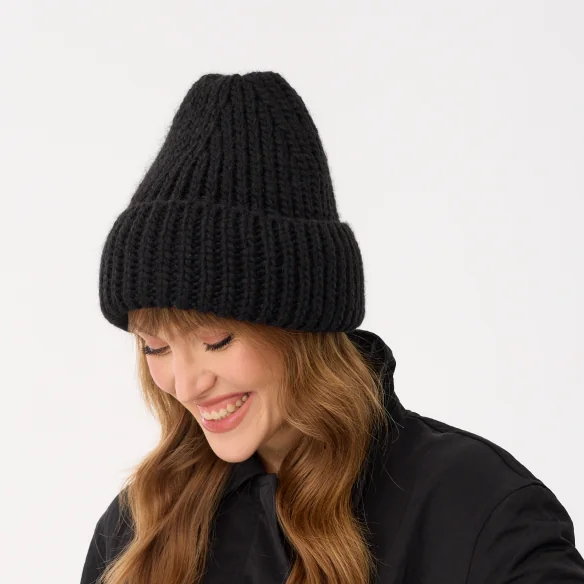 winter-beanie-for-women-black-with-wool-roxy-3