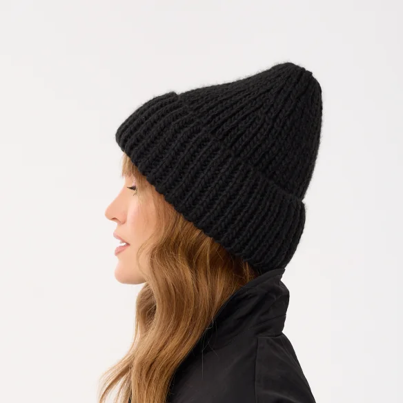 winter-beanie-for-women-black-with-wool-roxy-1