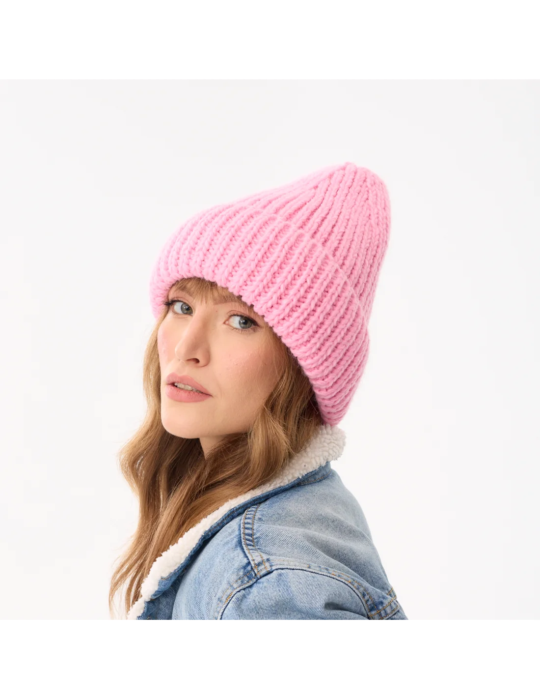 winter-beanie-for-women-pink-with-wool-roxy-1