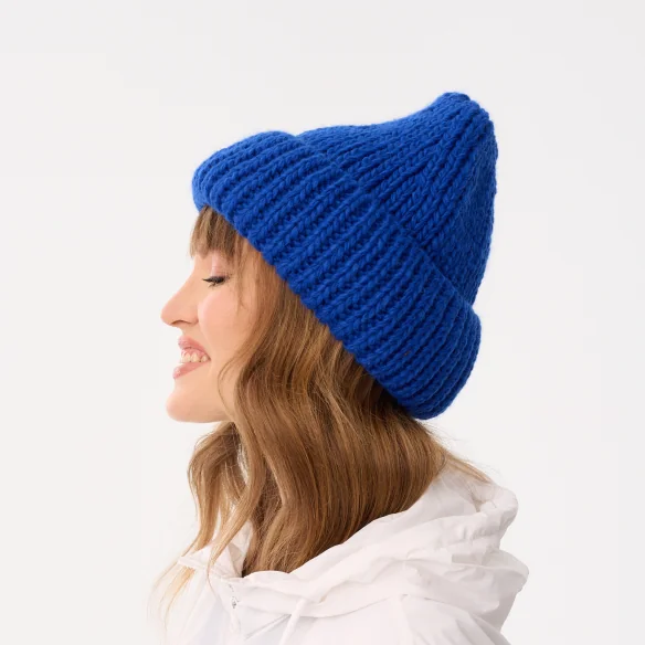 czapka-zimowa-damska-chabrowa-z-welna-roxy-1