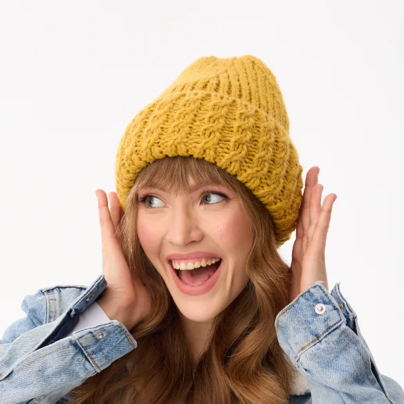 winter-beanie-for-women-mustard-with-wool-sophie-1