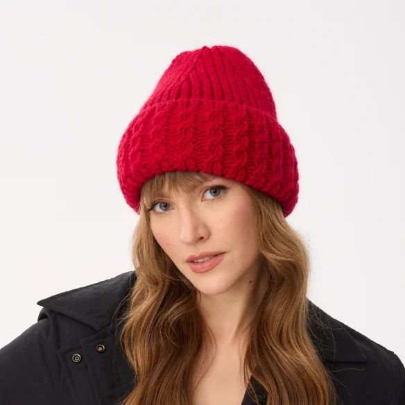 winter-beanie-for-women-red-with-wool-sophie