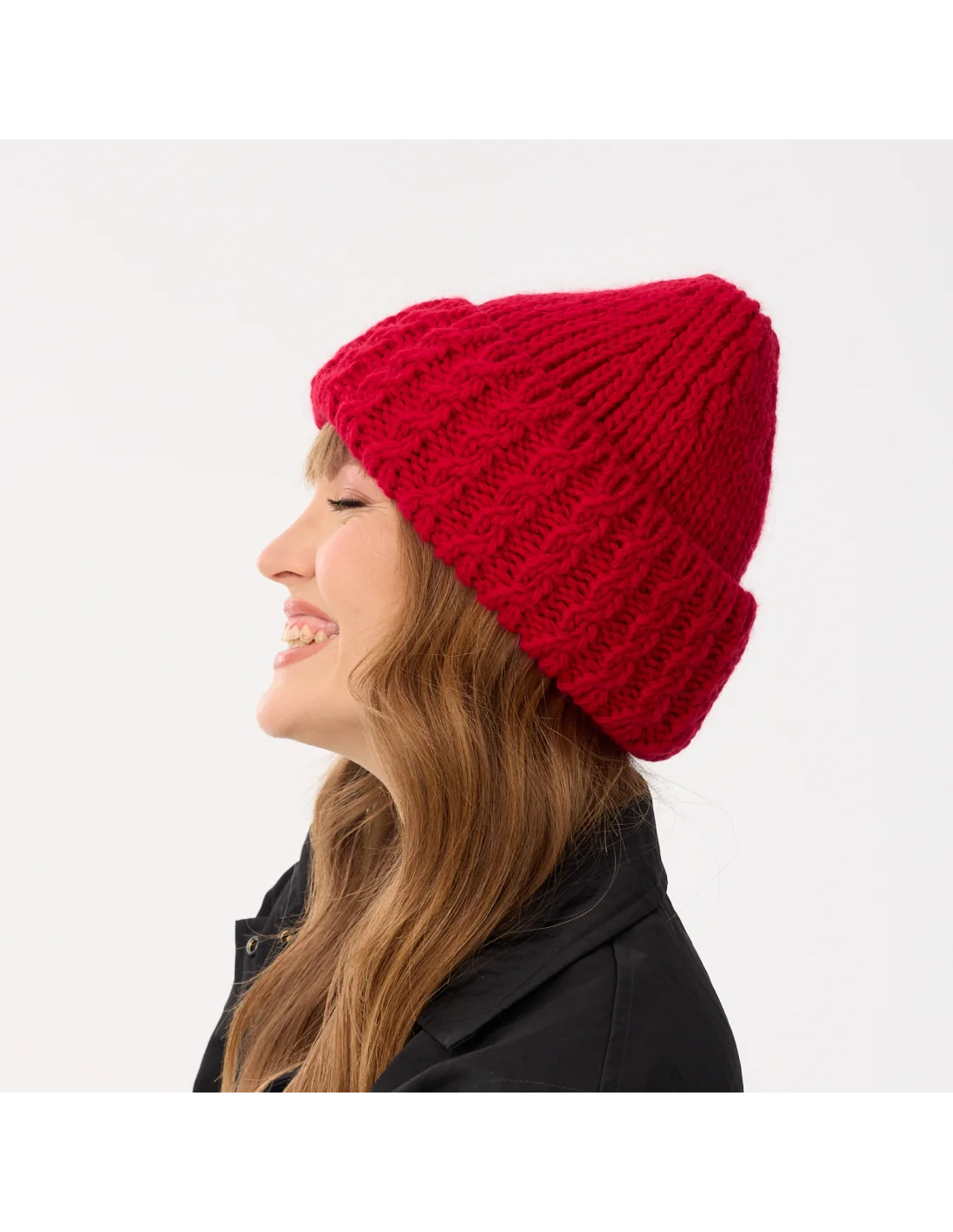winter-beanie-for-women-red-with-wool-sophie-1