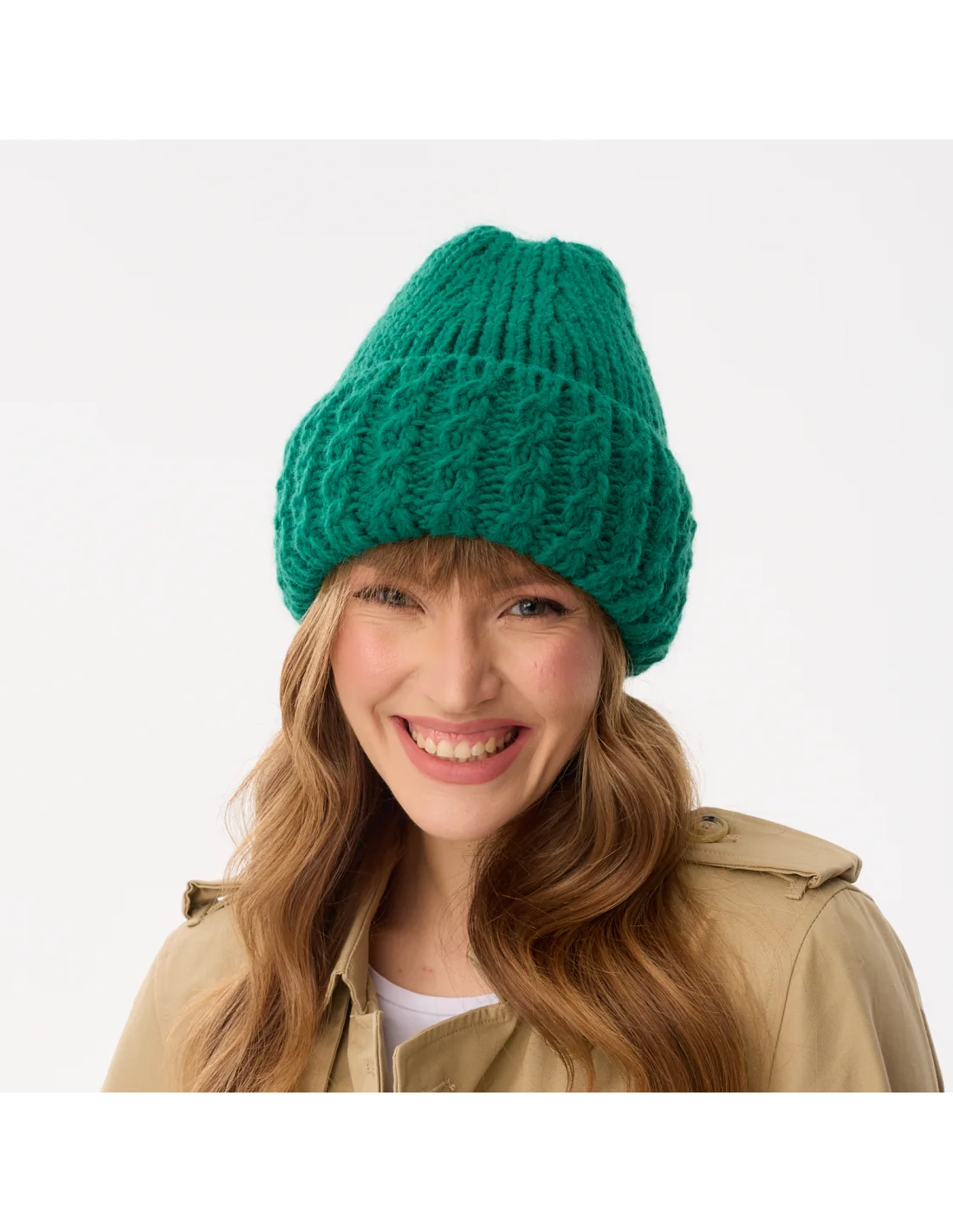 winter-beanie-for-women-green-with-wool-sophie