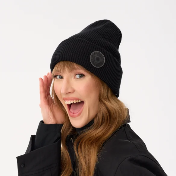 czapka-wiosenna-damska-czarna-100-bawelna-organiczna-moonflower-2