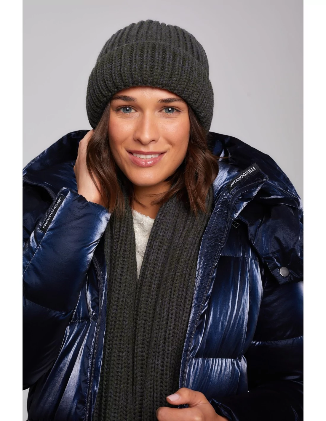 11.09 - SBFL7814 jpeg