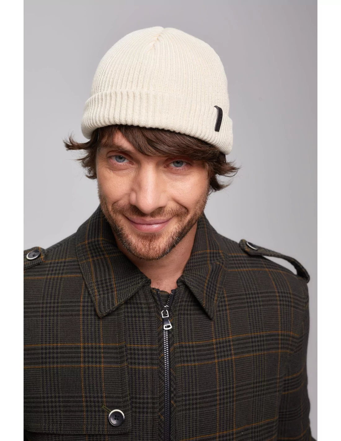 czapka-wiosenna-jesienna-meska-kremowa-z-bawelna-rybacka-1