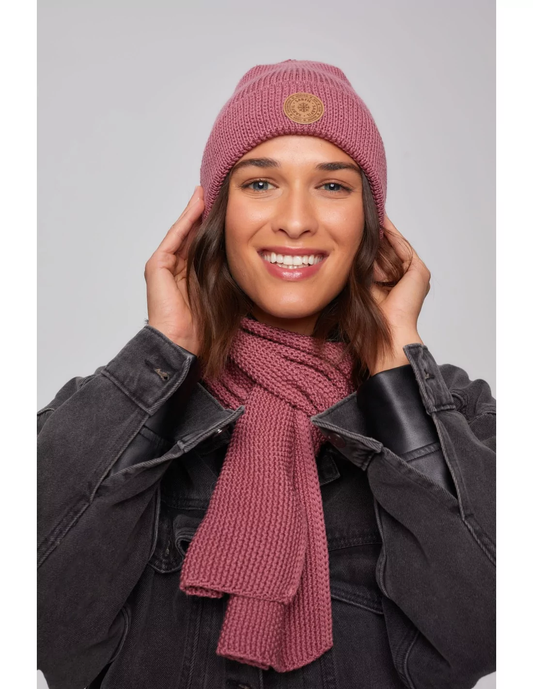 SZALIK-WEŁNIANY-RÓŻOWY-POPPY-SABFIL-3