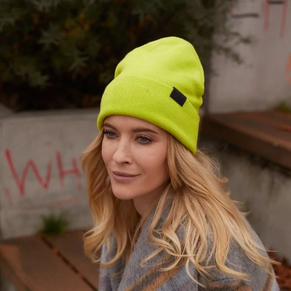 spring-beanie-for-women-neon-100-organic-cotton-holly
